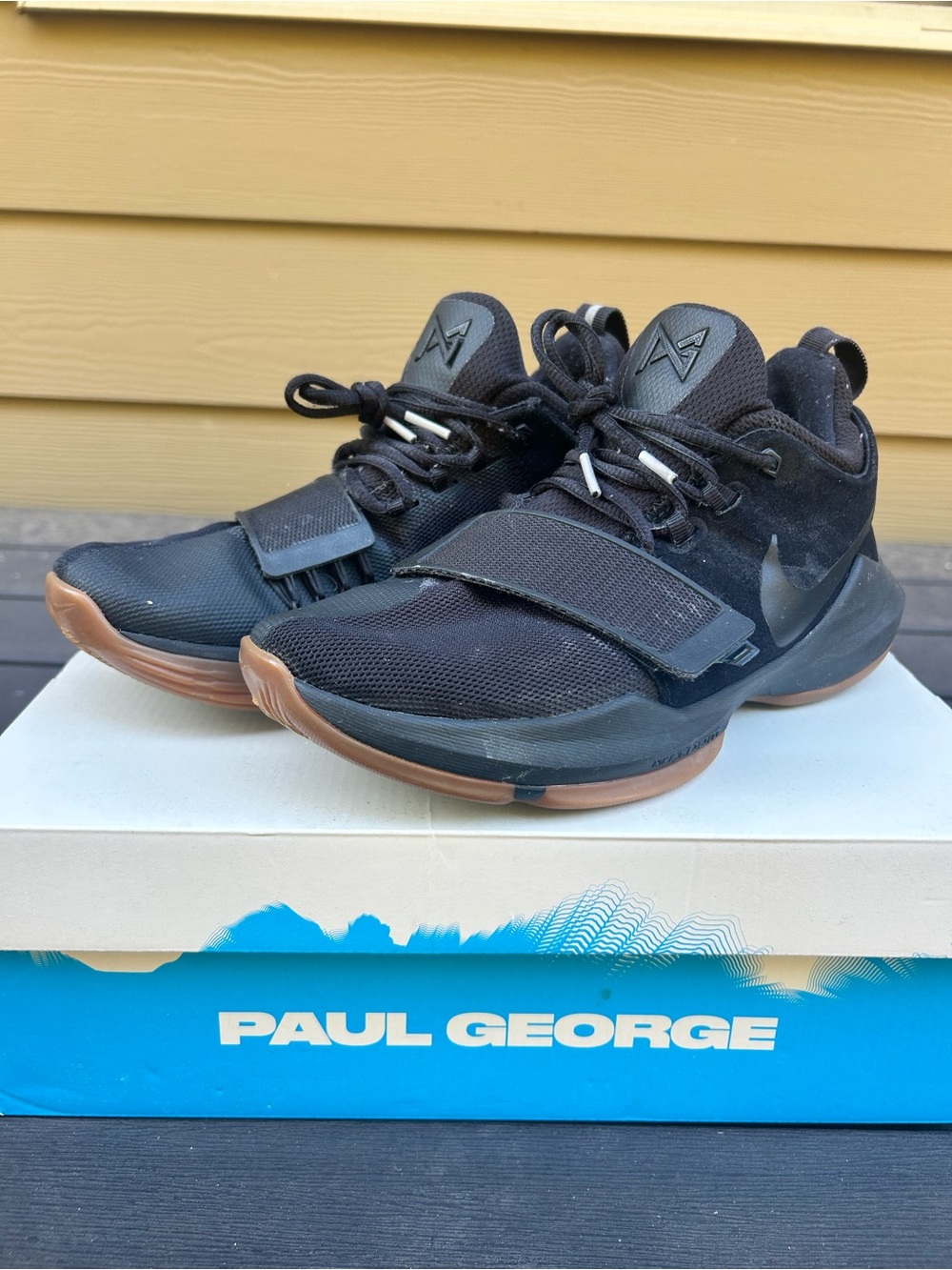 Nike PG 1 Black Gum Paul George Basketball Shoes 878627-004 Mens Size 8.5